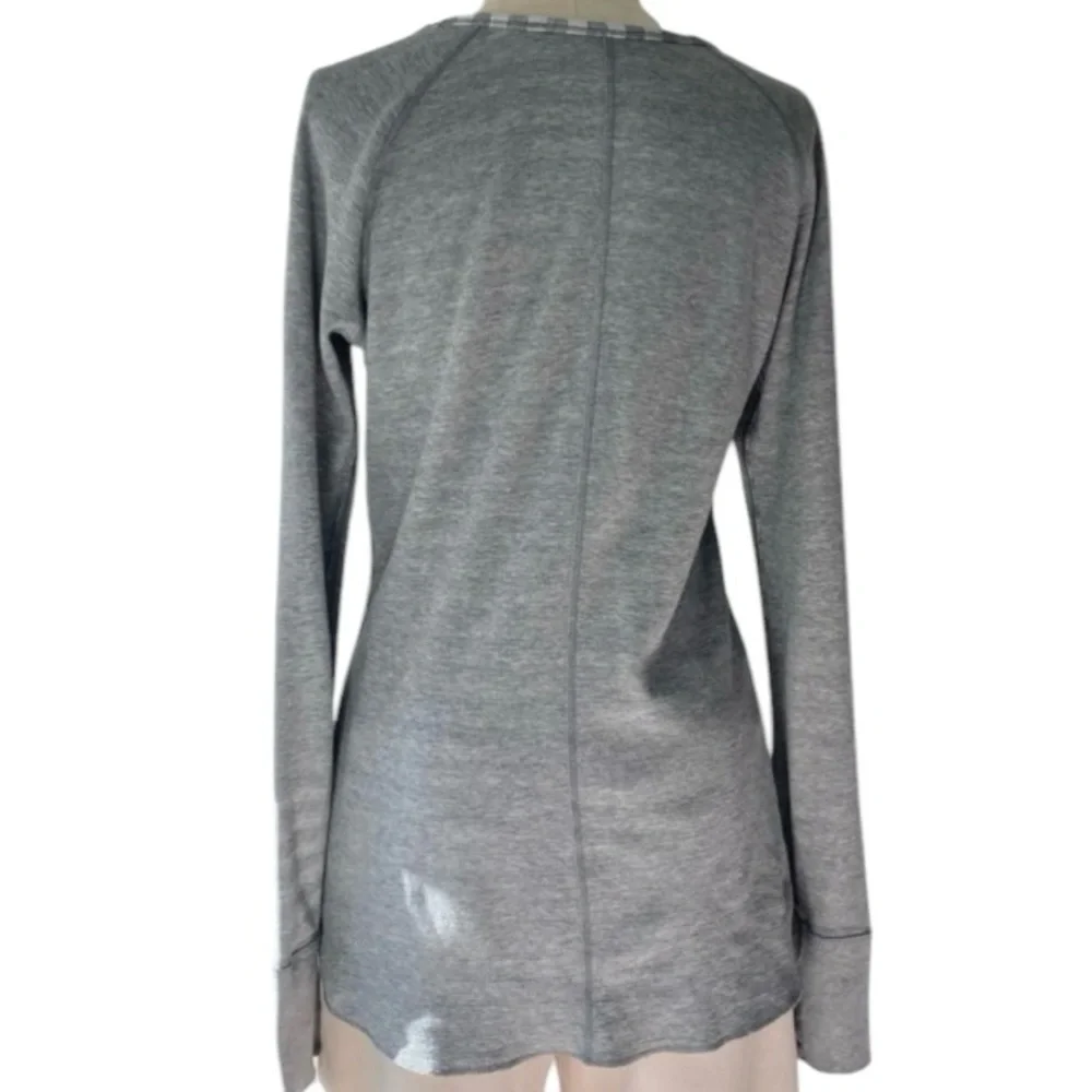 Lululemon Open Your Heart Long Sleeve Reversible Top - Picture 6 of 7